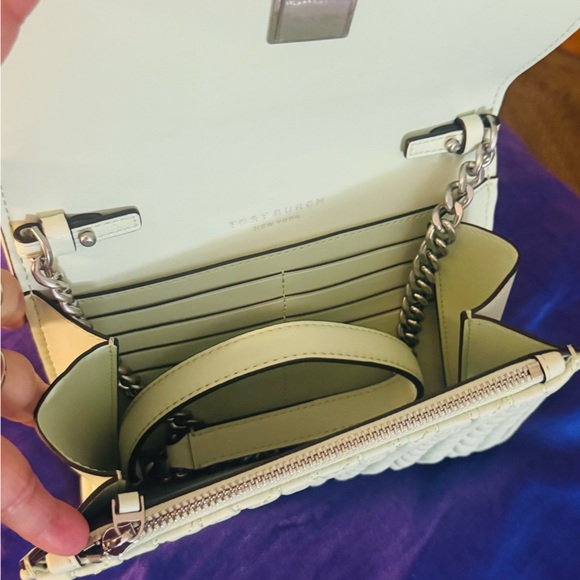 💚 Tory Burch - Mint Green Kira Ruched Small Convertible Shoulder Bag 👝 - Picture 7 of 12